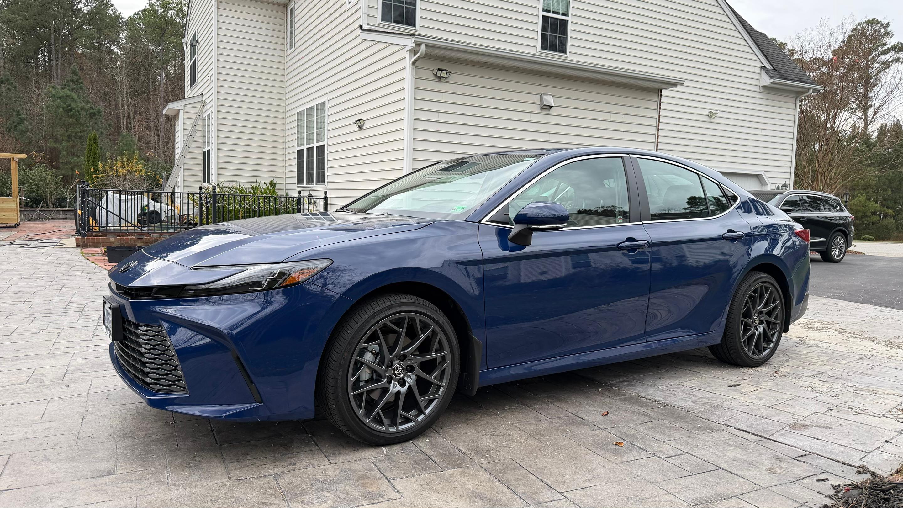 Toyota Camry Hybrid 2026 in Glen Allen, VA