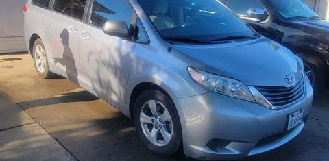 Toyota Sienna 2013