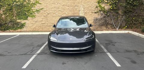 Tesla Model 3 2025
