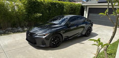Lexus IS 2025