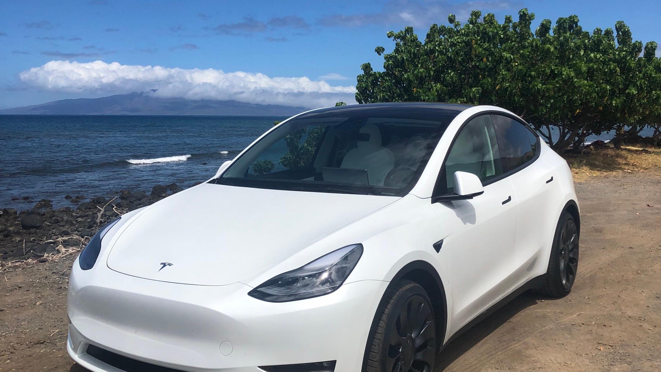 Tesla Model Y 2022 in Kahului, HI