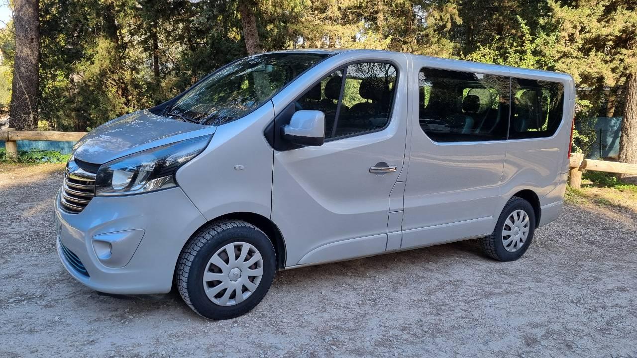 Opel VIVARO 2016 à Nice
