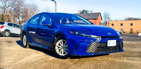 Toyota Camry Hybrid 2025
