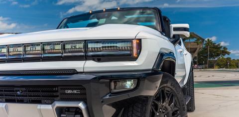 GMC HUMMER EV SUV 2025