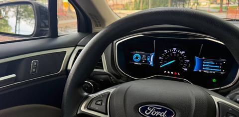 Ford Fusion Hybrid 2018