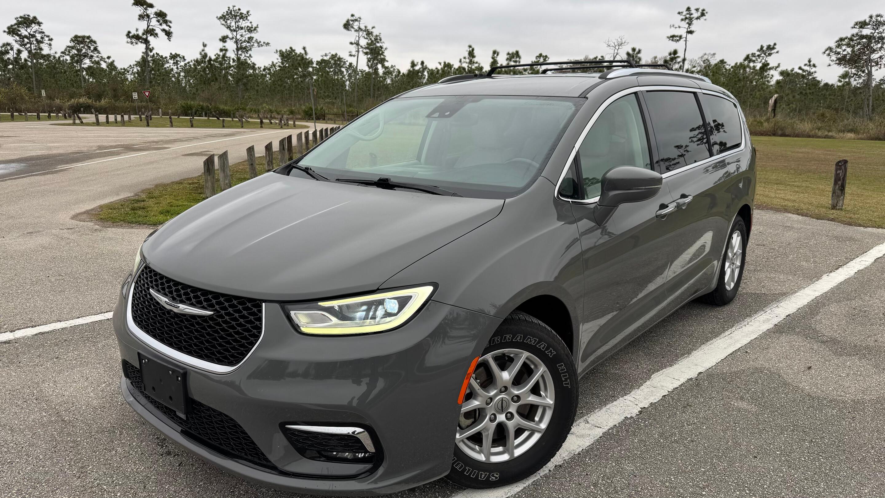 Chrysler Pacifica 2021 in Arcadia, FL