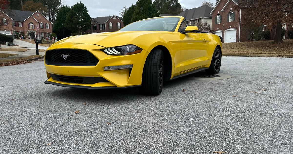 Ford Mustang 2018 rental in Grayson, GA by Joseph B. Turo