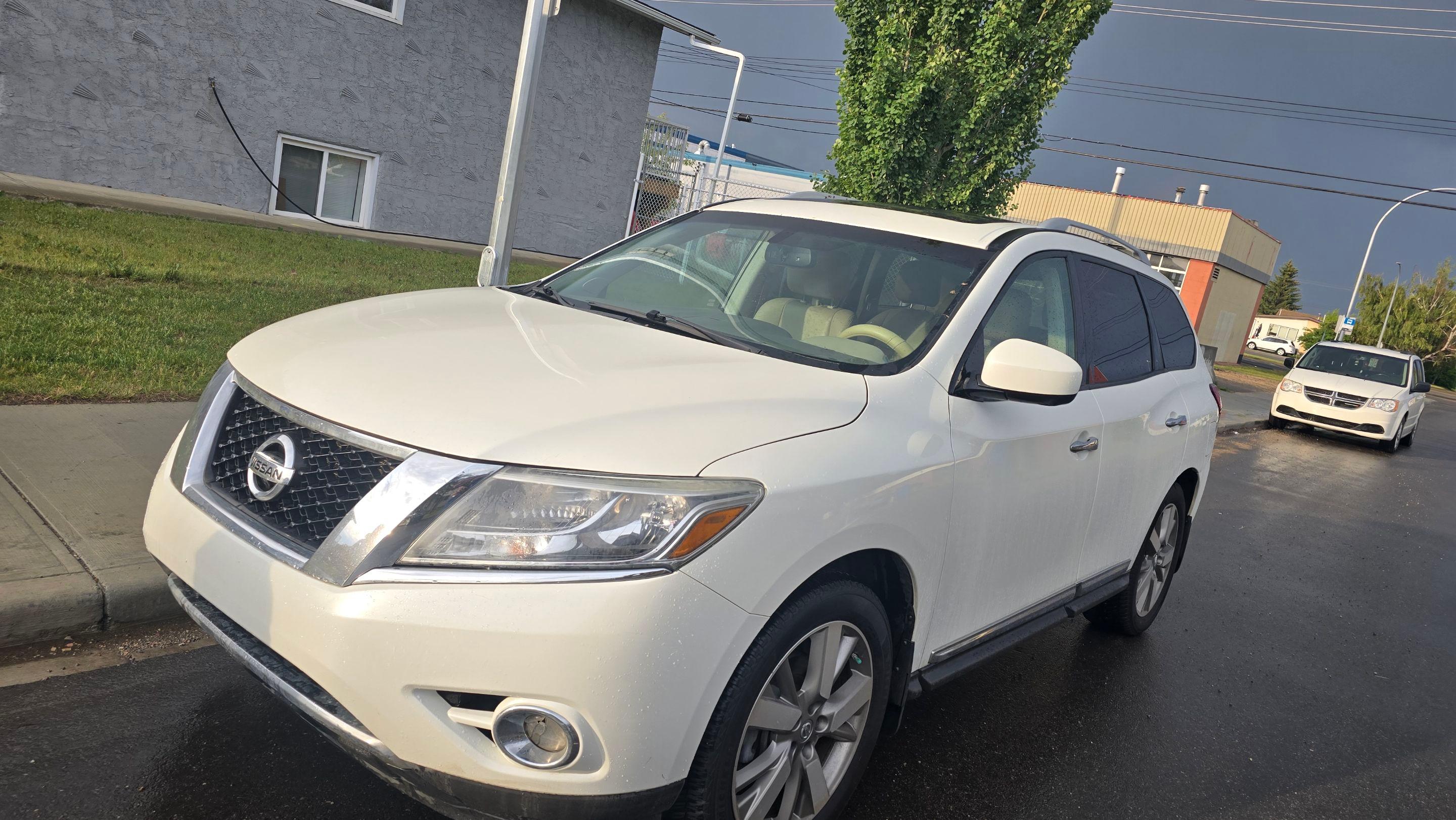 Nissan Pathfinder 2015 à 