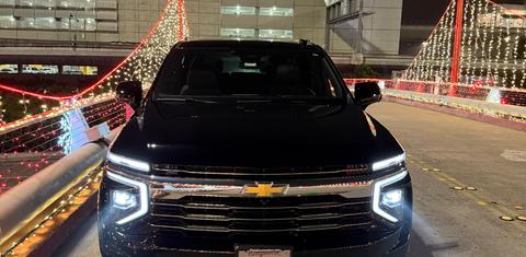 Chevrolet Suburban 2025