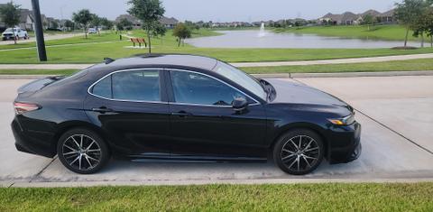 Toyota Camry 2023