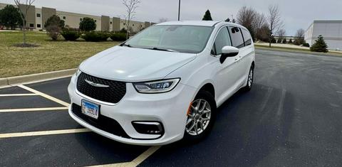 Chrysler Pacifica 2023