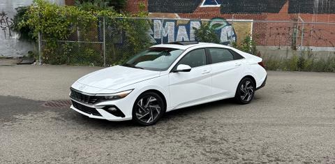 Hyundai Elantra Hybrid 2024