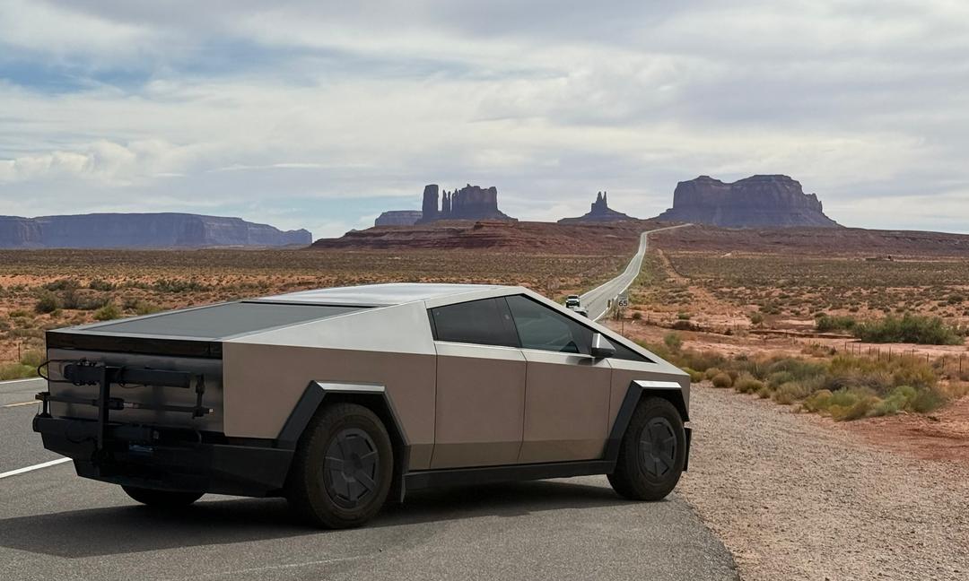 2025 Tesla Cybertruck in Chandler