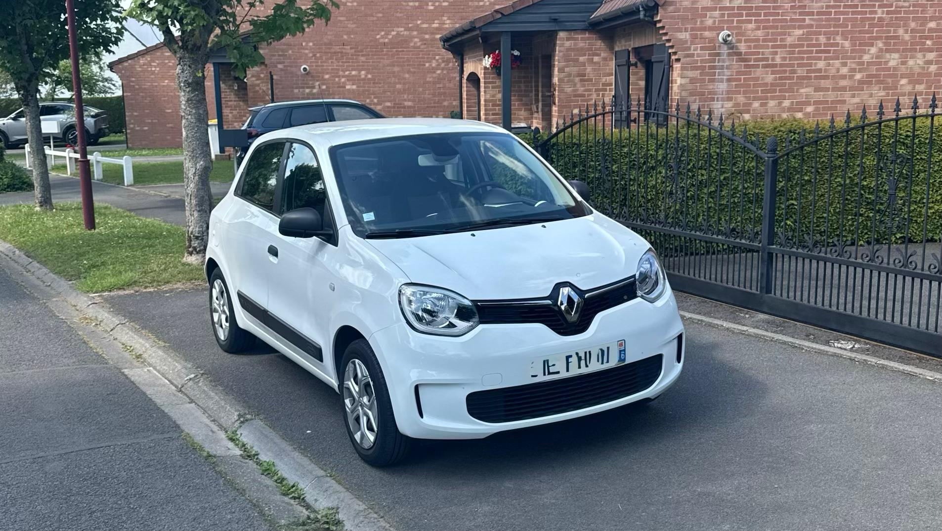 Renault TWINGO III 2019 à Templemars