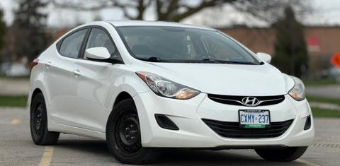 Hyundai Elantra 2013