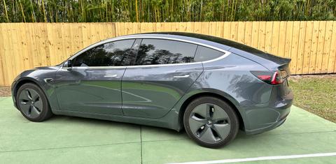 Tesla Model 3 2019