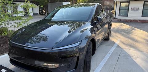 Tesla Model Y 2026