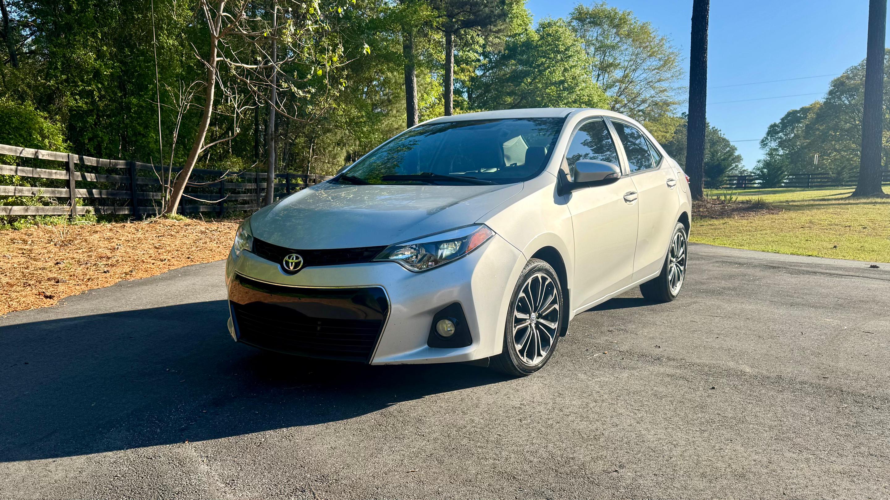 Toyota Corolla 2015 in Lilburn, GA