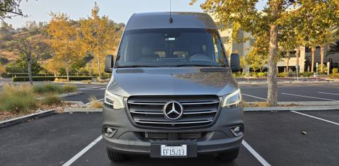 Mercedes-Benz Sprinter 2024