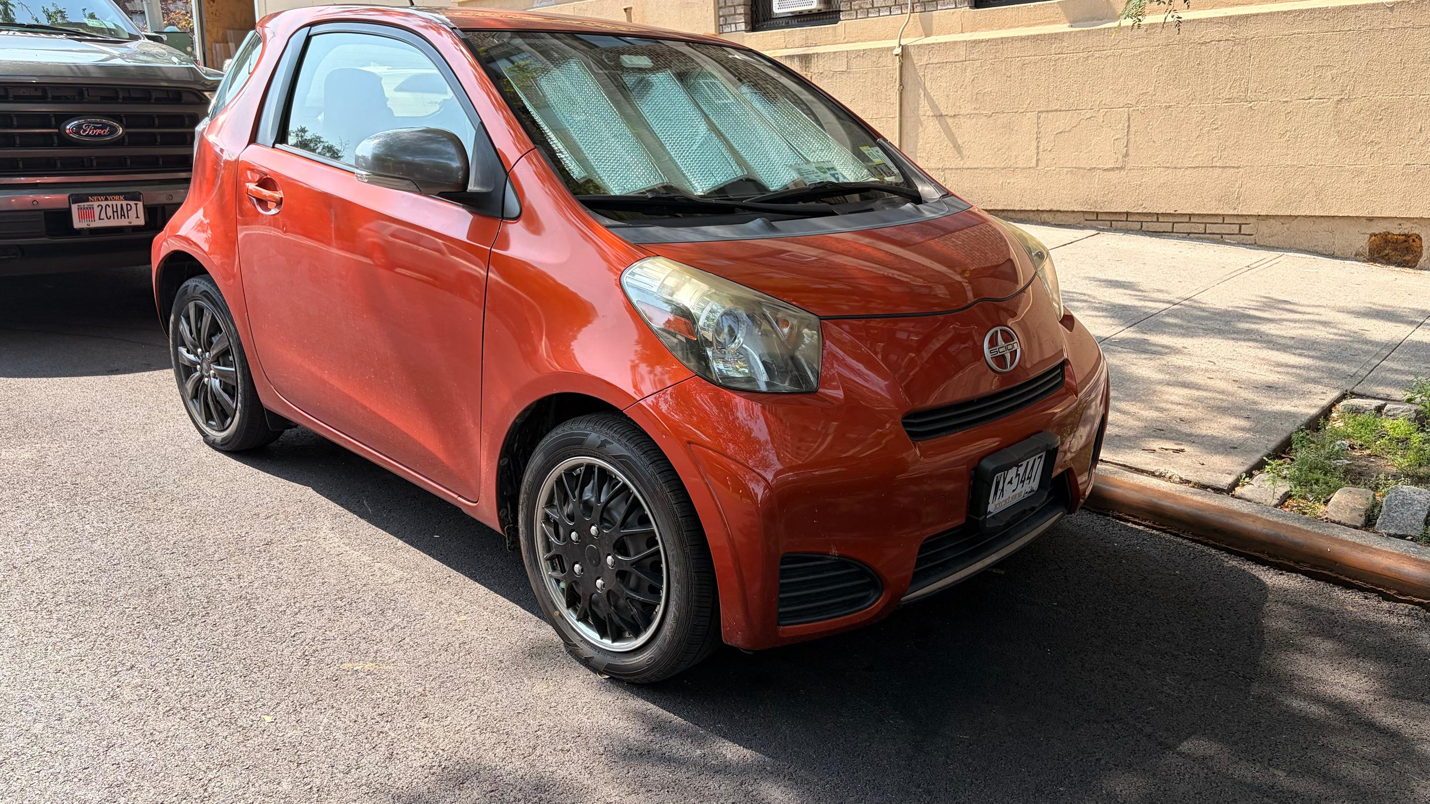 Scion iQ 2014 in New York, NY
