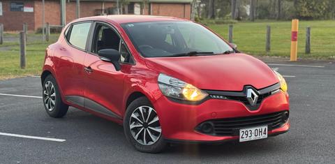 Renault CLIO 2015