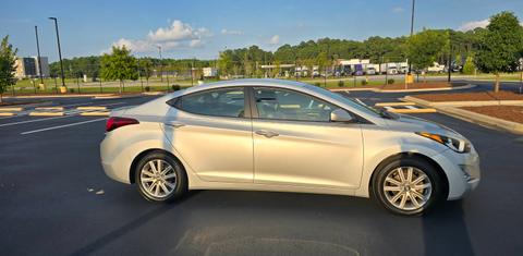 Hyundai Elantra 2015