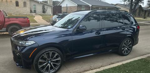 BMW X7 2021