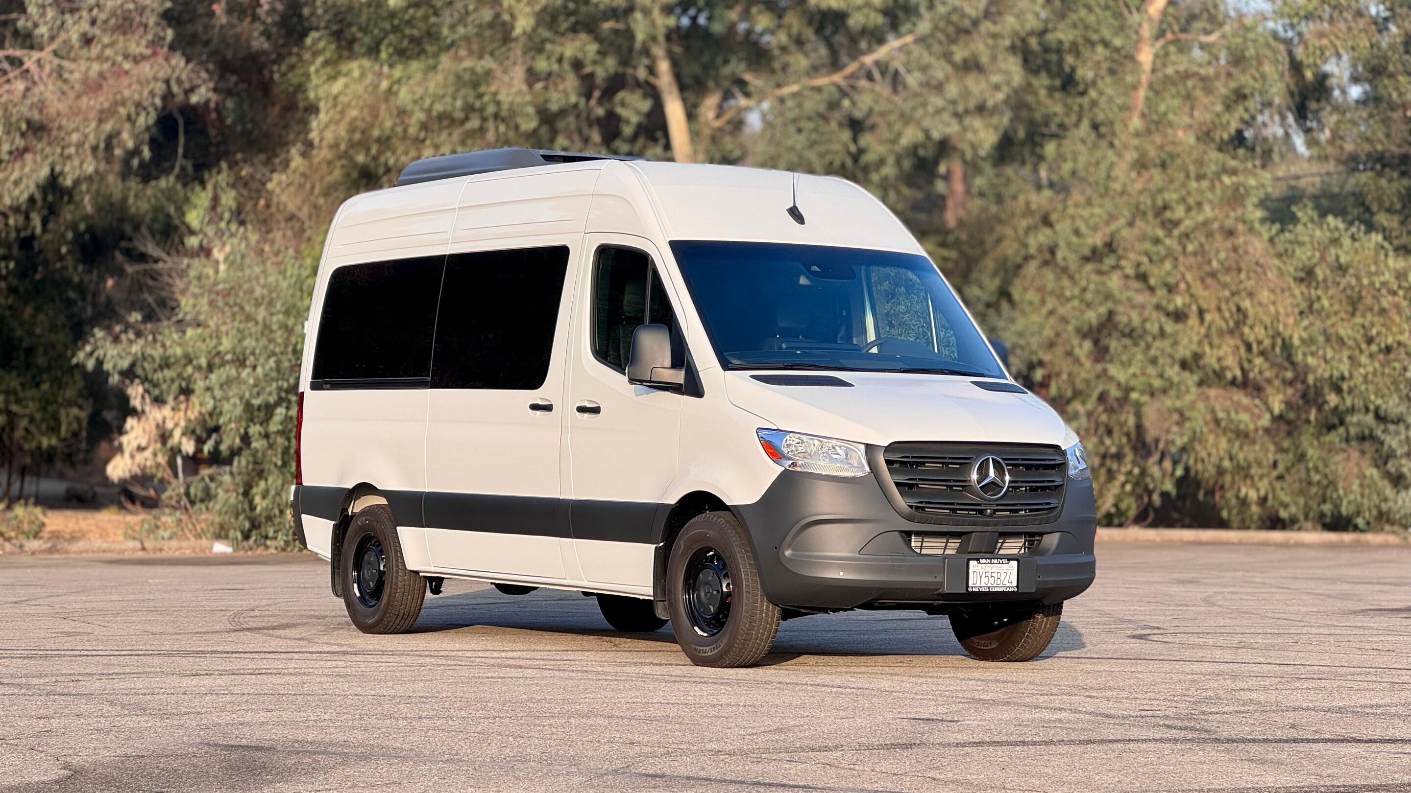 Mercedes-Benz Sprinter 2024 in Los Angeles, CA