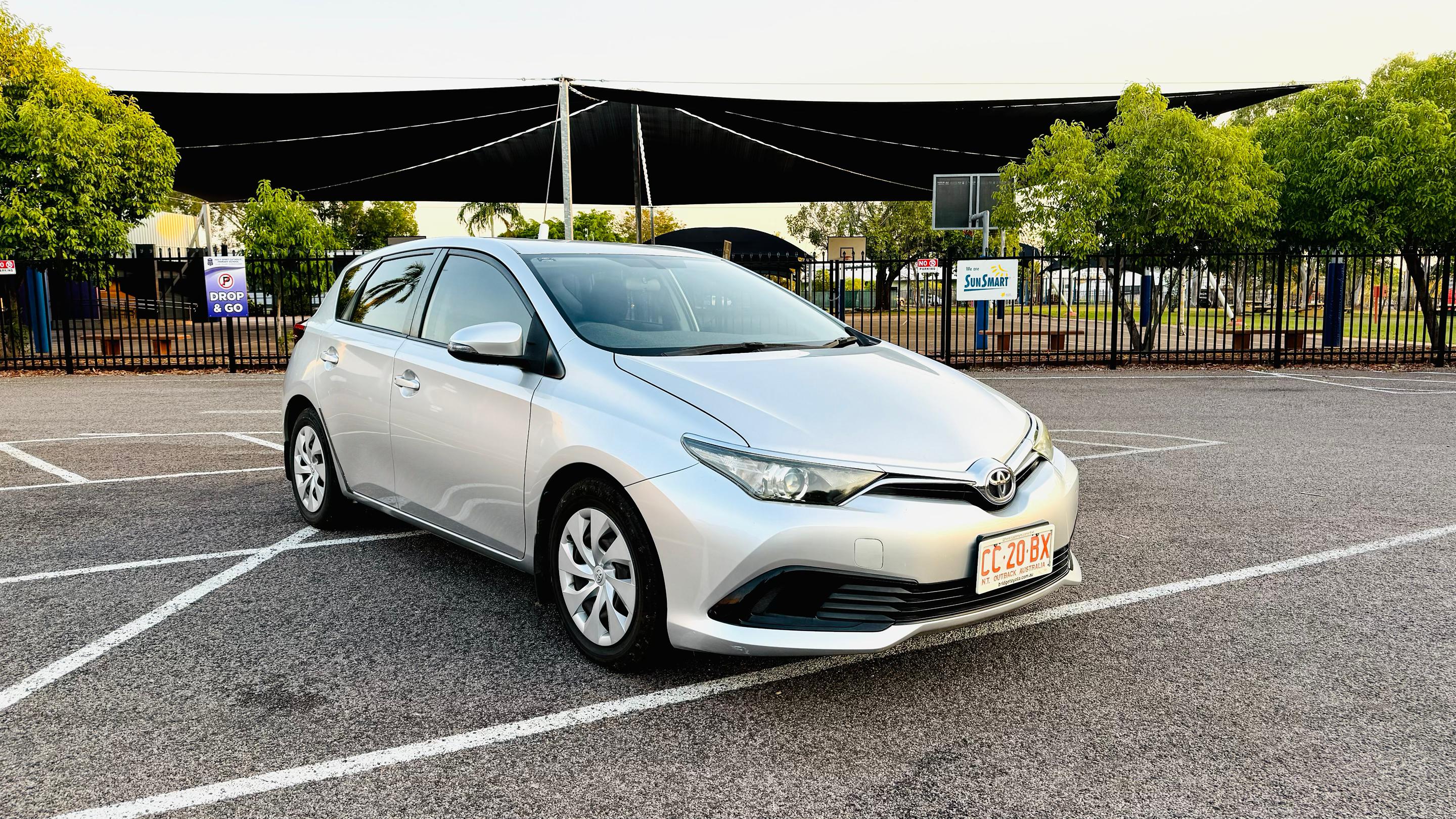 Toyota COROLLA 2016 in Rapid Creek