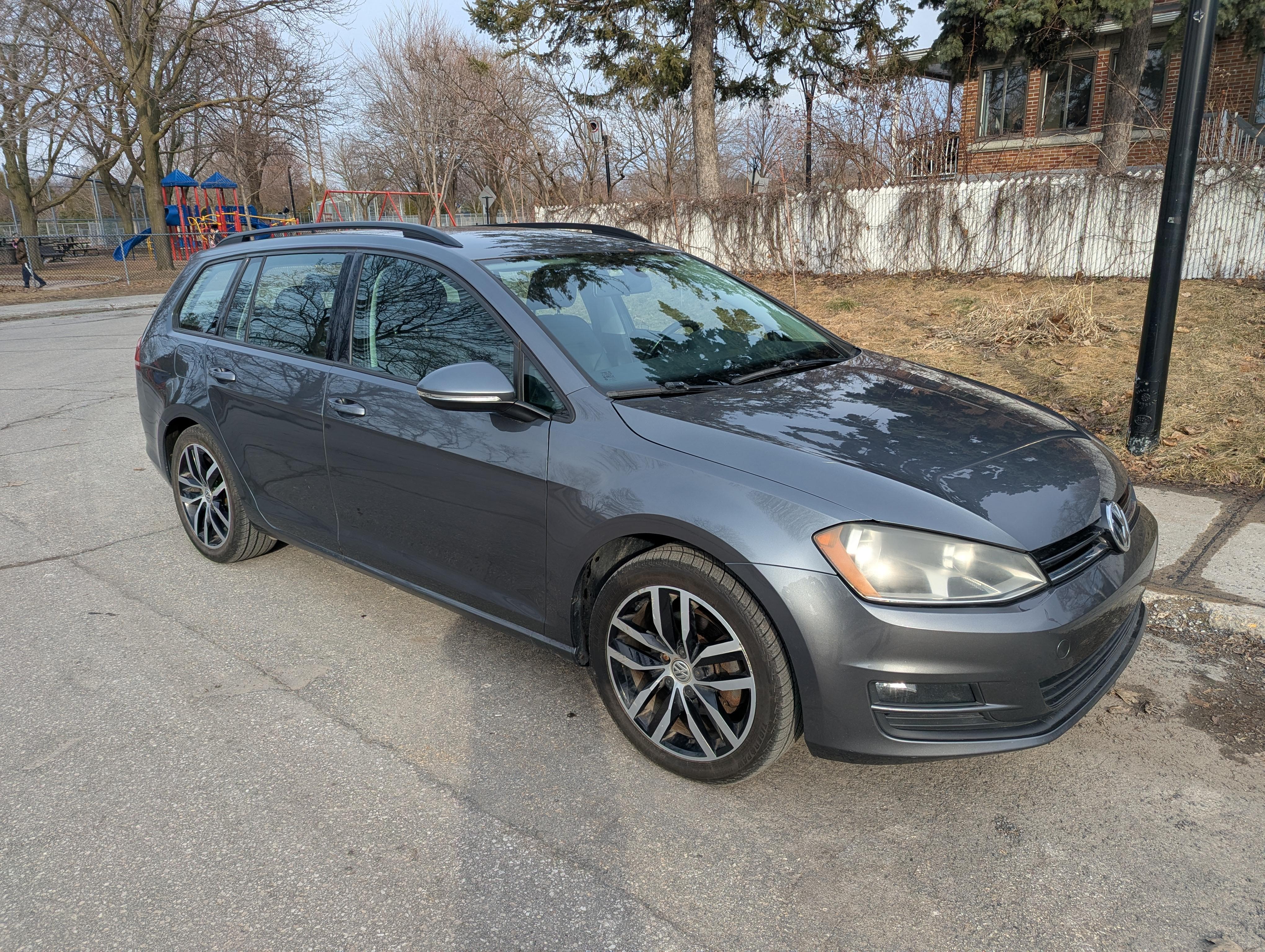Volkswagen Golf SportWagen 2016 à Montreal, QC