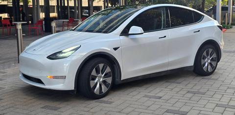 Tesla Model Y 2021