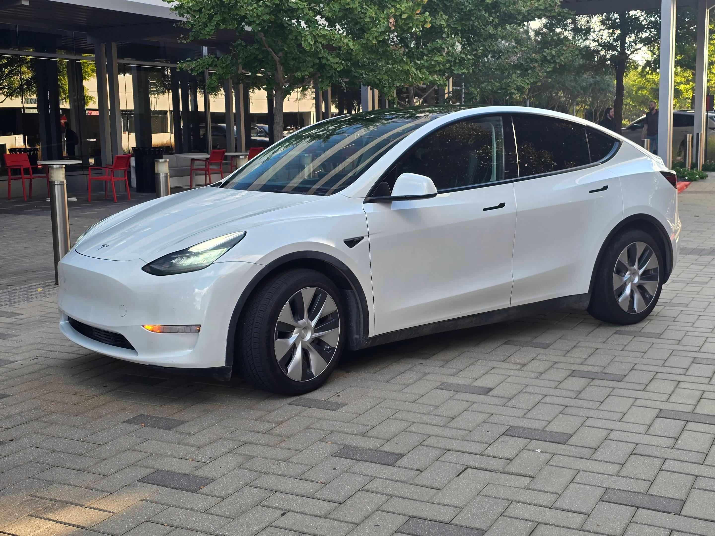 Tesla Model Y 2021 in Frisco, TX