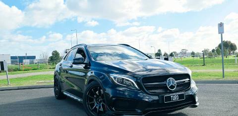 Mercedes-Benz GLA-CLASS 2016