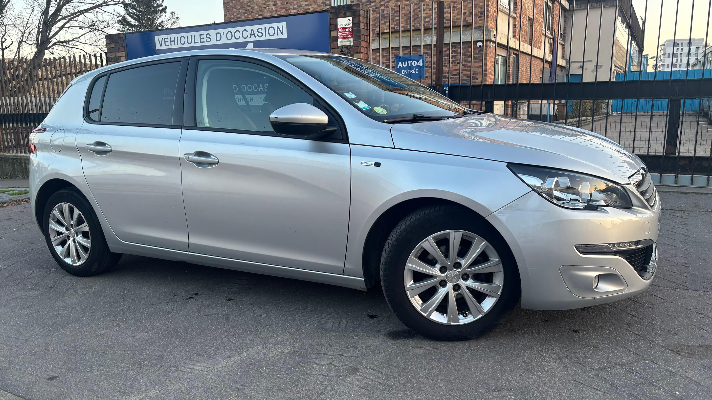 Peugeot 308 2016 à Vitry-sur-Seine