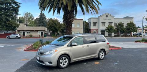 Toyota Sienna 2015