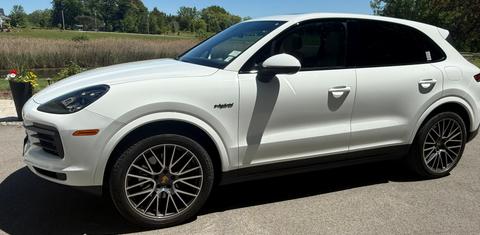 Porsche Cayenne 2021