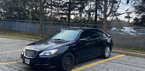 Chrysler 200 2013