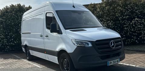 Mercedes-Benz SPRINTER 2023