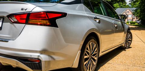 Nissan Altima 2023