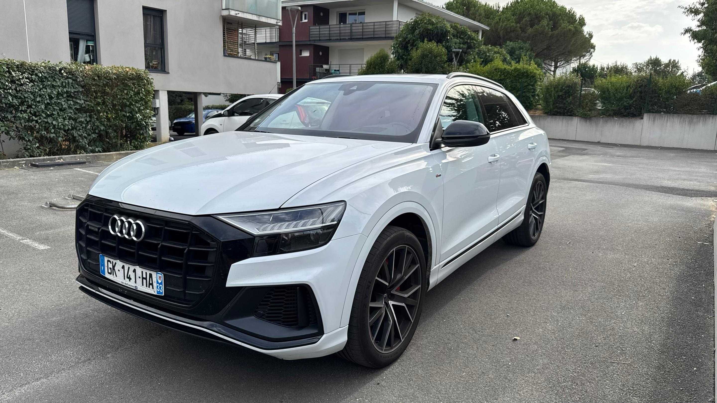 Audi Q8 2019 à Cenon