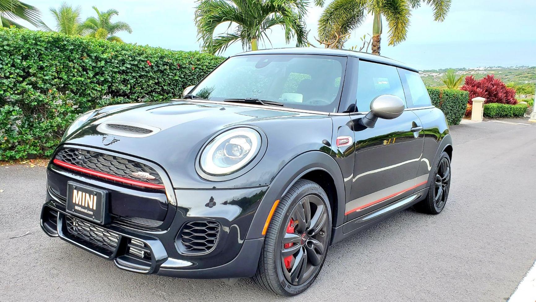 MINI Hardtop 2 Door 2019 rental in Kailua-Kona, HI by Tk K. | Turo