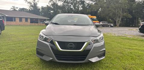 Nissan Versa 2020
