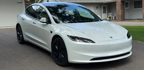 Tesla Model 3 2025