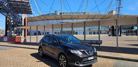 Nissan QASHQAI 2015