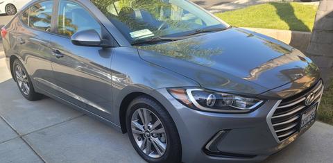 Hyundai Elantra 2017