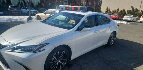 Lexus ES 2025