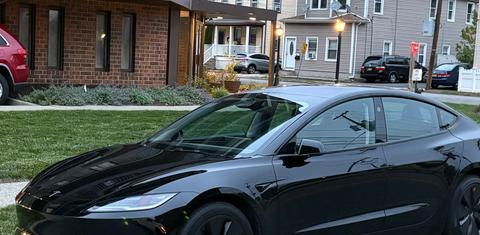 Tesla Model 3 2024