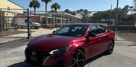 Nissan Altima 2024