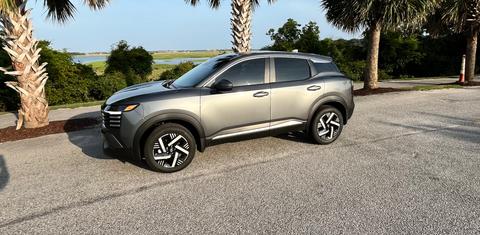 Nissan Kicks 2025