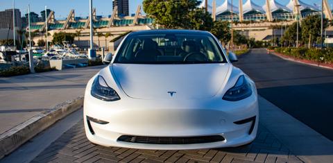 Tesla Model 3 2023